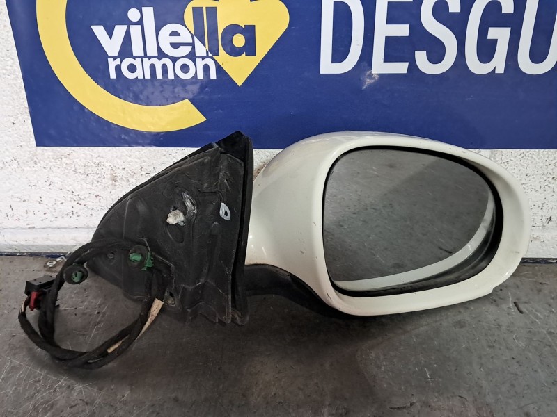 Recambio de retrovisor derecho para volkswagen jetta (1k2)  | 0.05 - ...  | 0.05 - ... referencia OEM IAM ELECTRIC  