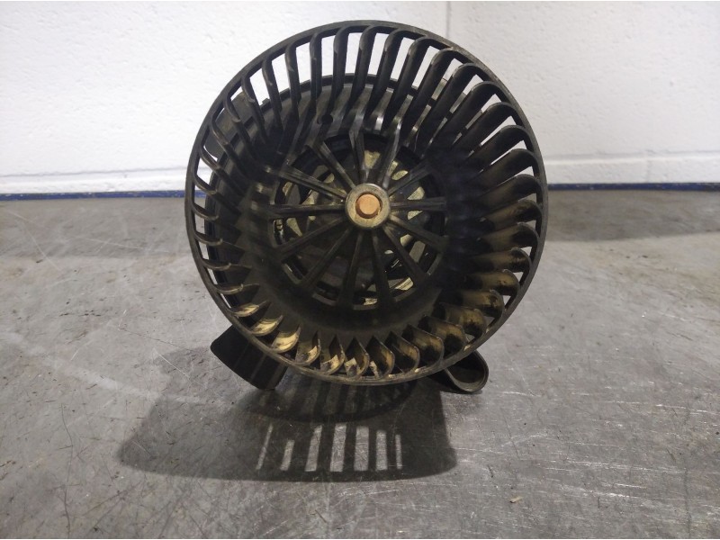 Recambio de motor calefaccion para citroen c4 coupe 1.6 16v hdi fap referencia OEM IAM B9506  