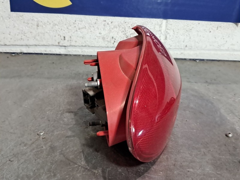 Recambio de piloto trasero izquierdo para alfa romeo 147 (190) 1.6 16v cat referencia OEM IAM   