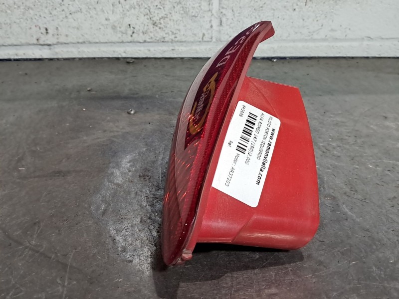 Recambio de piloto porton izquierdo para alfa romeo 147 (190) 1.6 16v cat referencia OEM IAM   