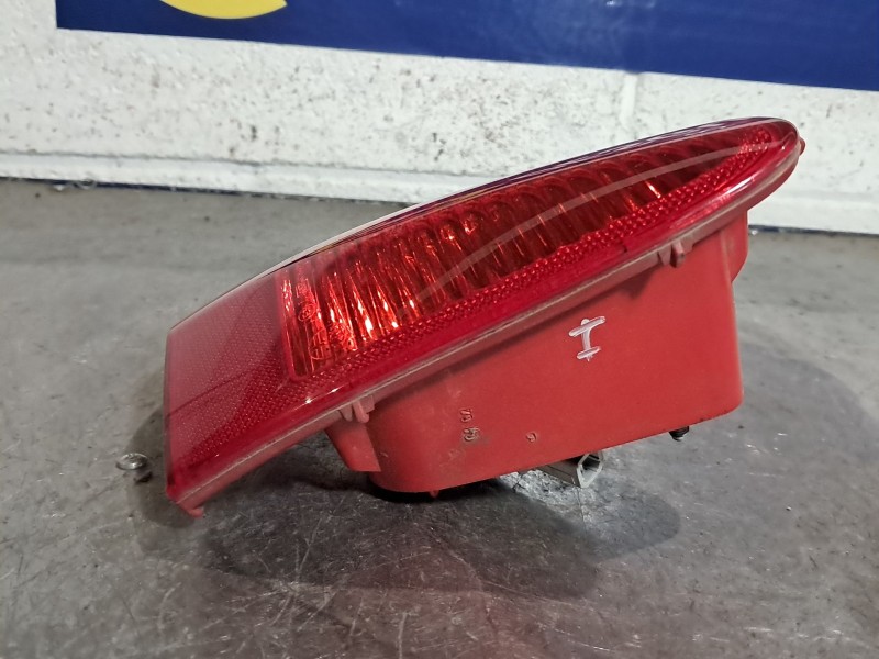 Recambio de piloto porton izquierdo para alfa romeo 147 (190) 1.6 16v cat referencia OEM IAM   