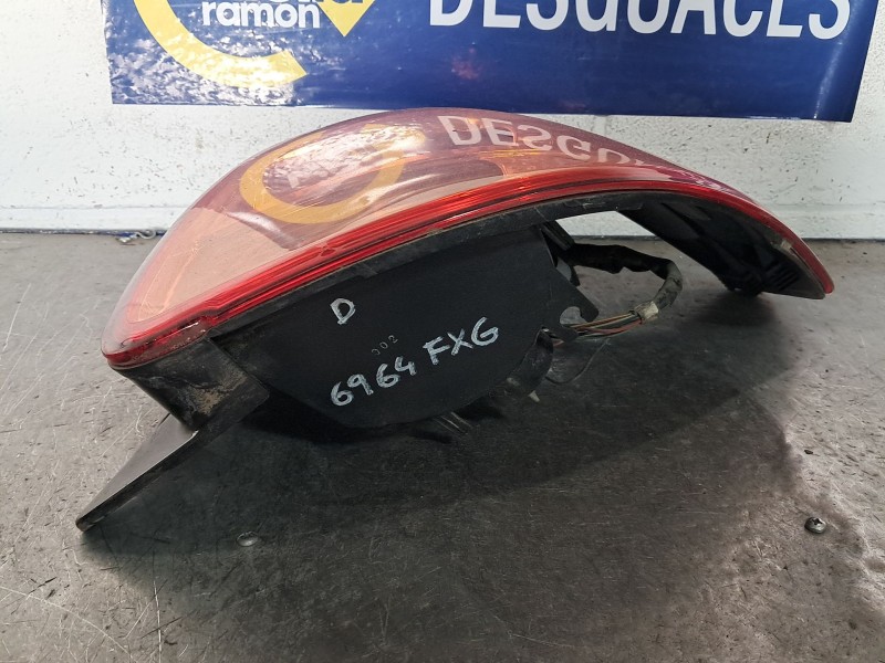 Recambio de piloto trasero derecho para fiat sedici (189) referencia OEM IAM   