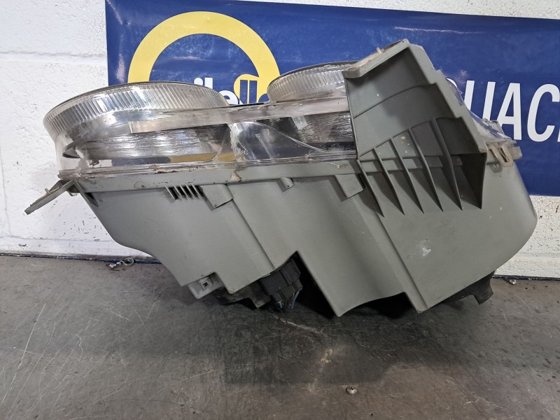 Recambio de faro izquierdo para rover 75 1.8 comfort referencia OEM IAM   