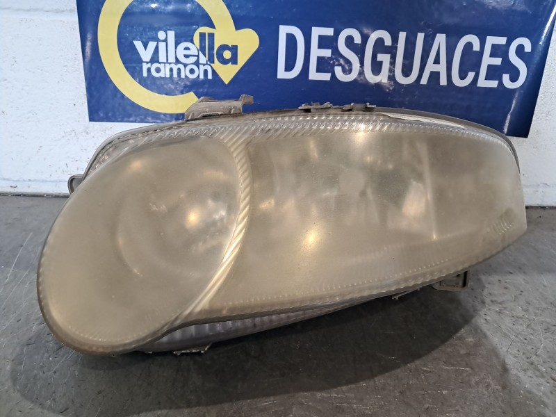 Recambio de faro izquierdo para alfa romeo 147 (190) 1.6 16v cat referencia OEM IAM   