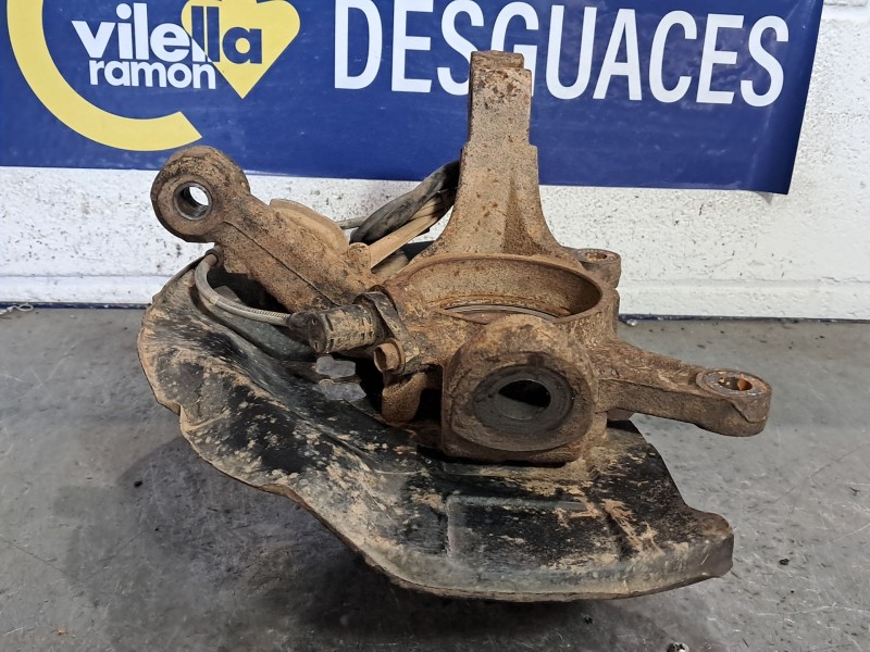 Recambio de mangueta delantera izquierda para toyota rav 4 (a2) referencia OEM IAM   