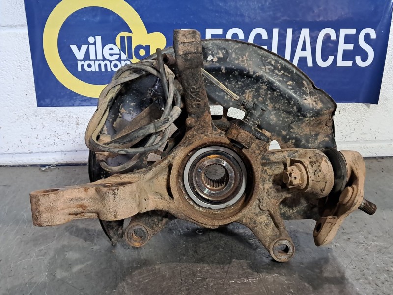 Recambio de mangueta delantera derecha para toyota rav 4 (a2) referencia OEM IAM   