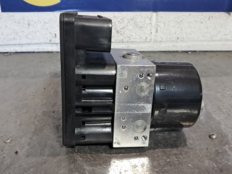 Recambio de abs para volkswagen jetta (1k2)  | 0.05 - ...  | 0.05 - ... referencia OEM IAM 1K0907379AC  