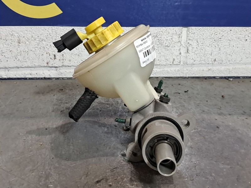 Recambio de bomba freno para seat cordoba 1.9 sdi se referencia OEM IAM   