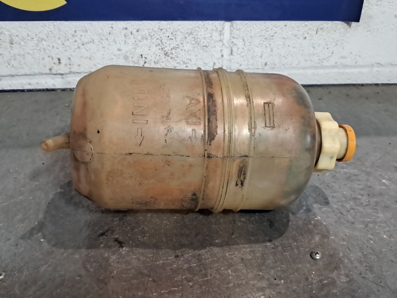 Recambio de deposito expansion para peugeot 205 205 sr 1.3 referencia OEM IAM   