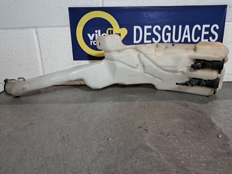 Recambio de deposito limpia para toyota rav 4 (a2) referencia OEM IAM   