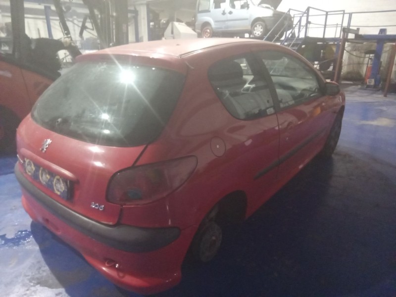 peugeot 206 berlina 1.4 | 0.98 - ... del año 2004