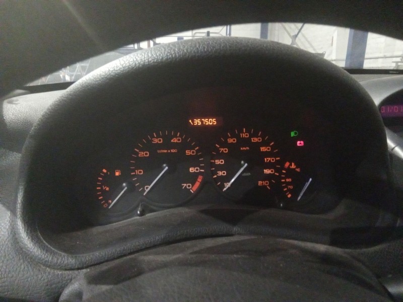 peugeot 206 berlina 1.4 | 0.98 - ... del año 2004