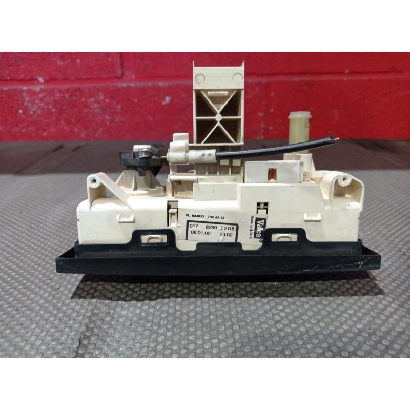 Recambio de mando calefaccion aire acondicionado para opel corsa c 1.2 16v cat (z 12 xe / lw4) referencia OEM IAM   