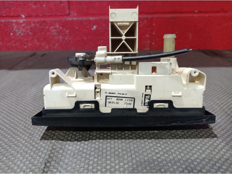 Recambio de mando calefaccion aire acondicionado para opel corsa c 1.2 16v cat (z 12 xe / lw4) referencia OEM IAM   