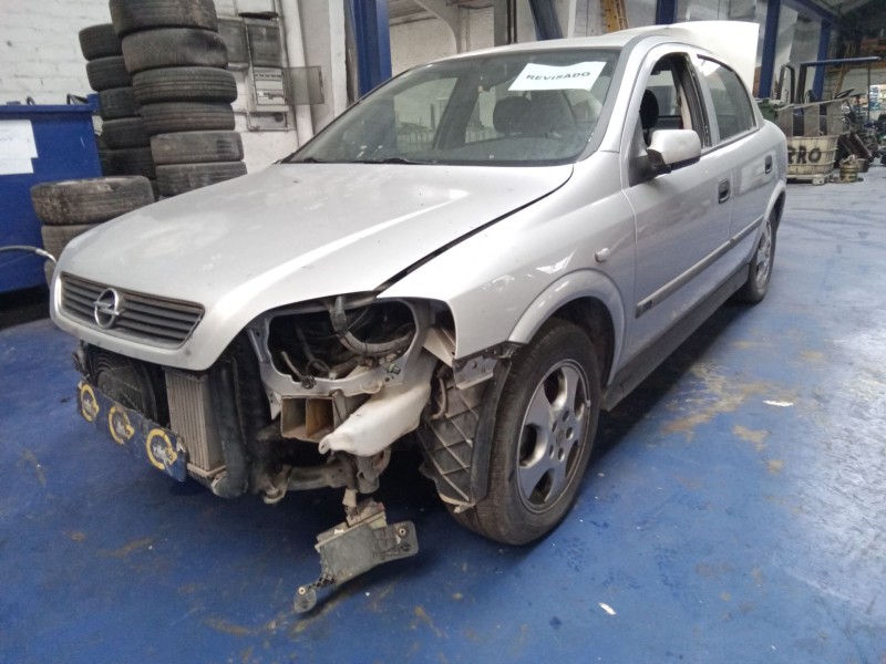 opel astra g berlina  | 0.98 - 0.04 del año 2000