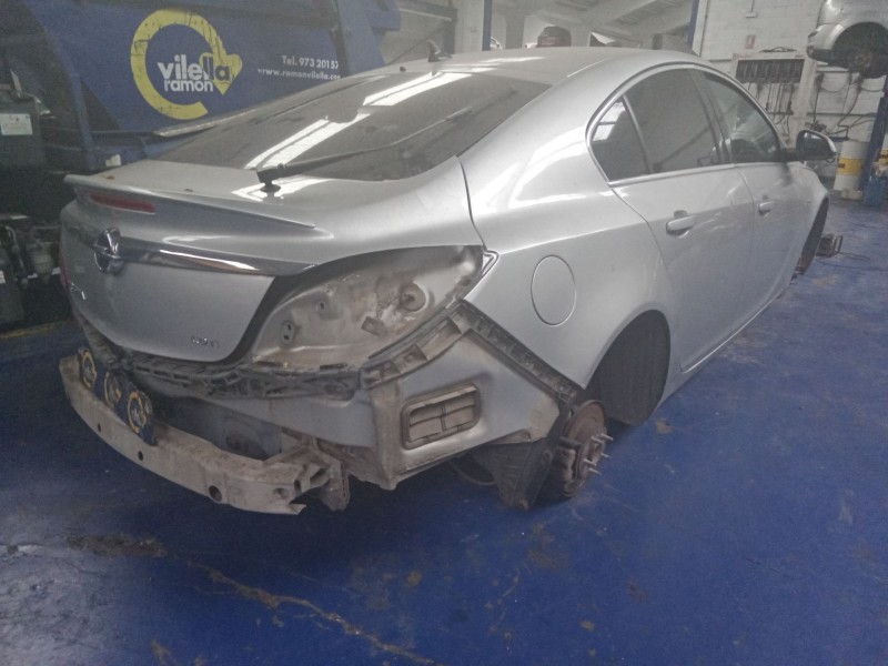 opel insignia 2.0 cdti 130 sport del año 2009