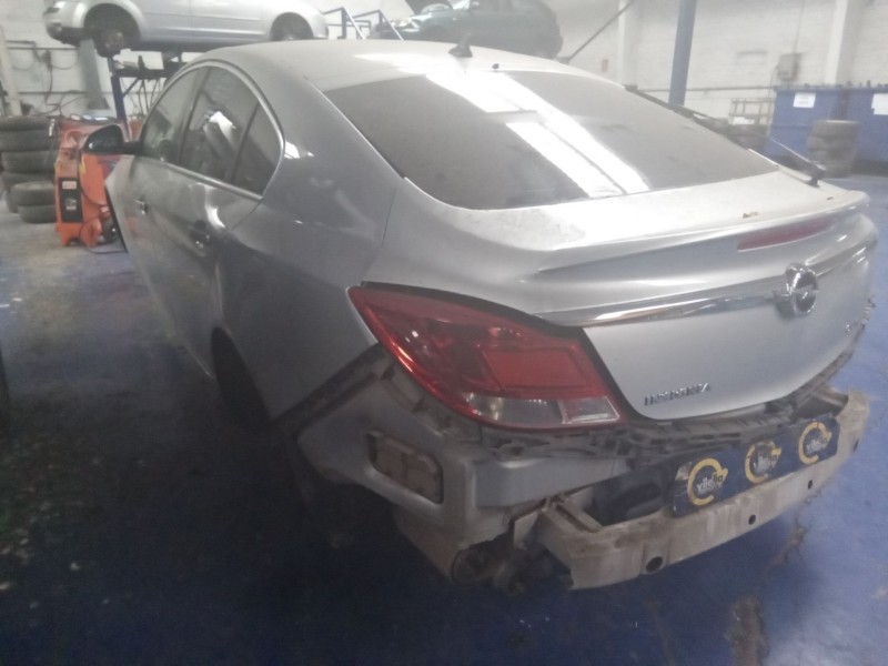 opel insignia 2.0 cdti 130 sport del año 2009