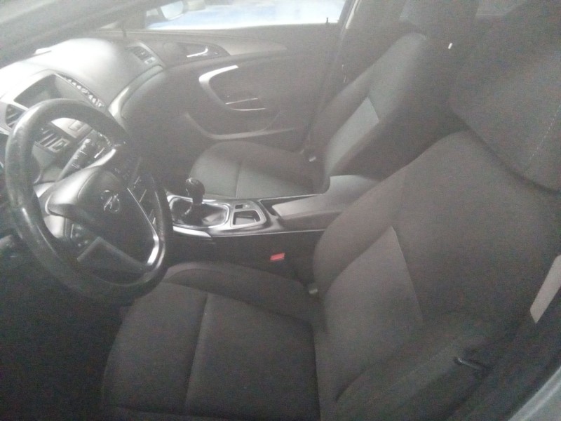 opel insignia 2.0 cdti 130 sport del año 2009