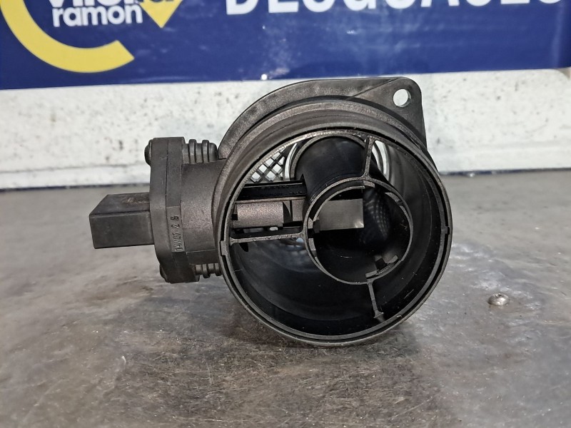 Recambio de caudalimetro para audi a3 (8p) 2.0 tdi ambiente referencia OEM IAM 0281002461 074906461B 