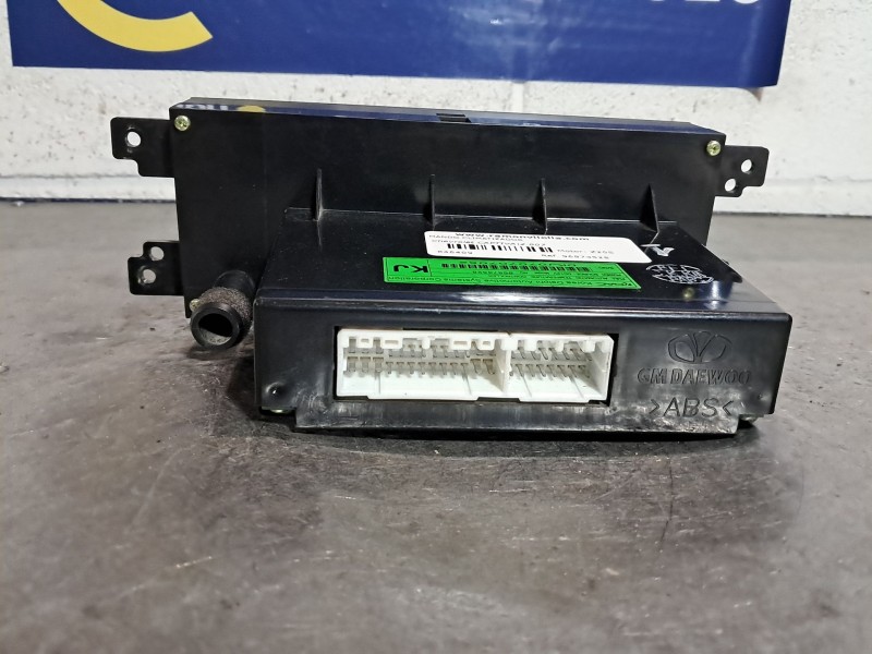 Recambio de mando climatizador para chevrolet captiva 2.0 vcdi ls referencia OEM IAM 96873528  