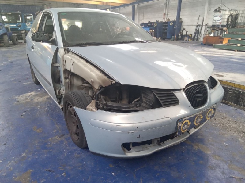 seat ibiza (6l1) del año 2004