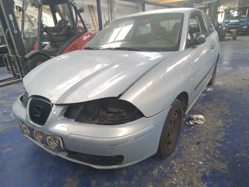 seat ibiza (6l1) del año 2004