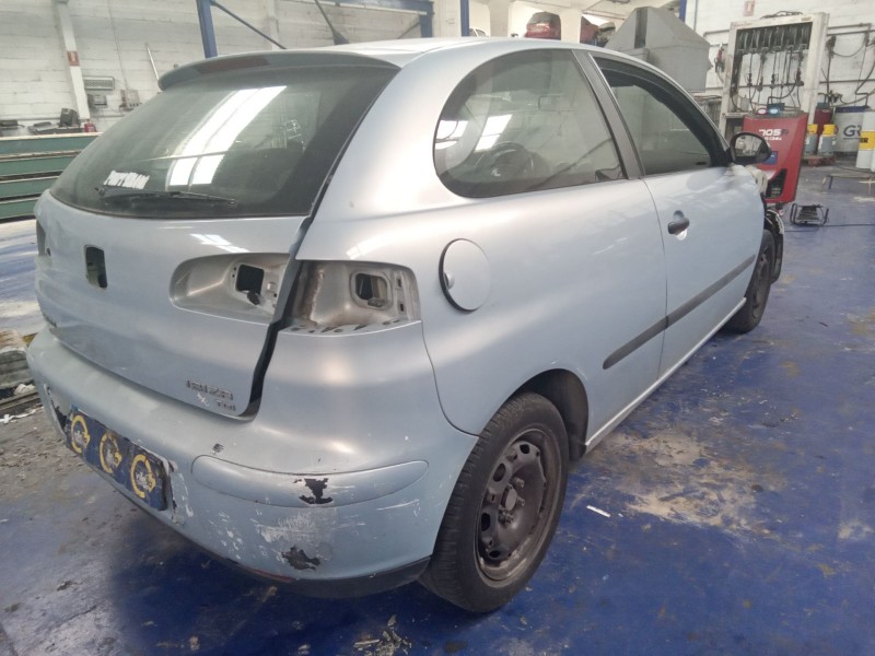 seat ibiza (6l1) del año 2004