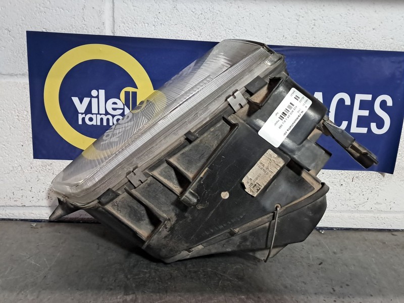 Recambio de faro derecho para peugeot 405 405 gr 1.9 referencia OEM IAM   