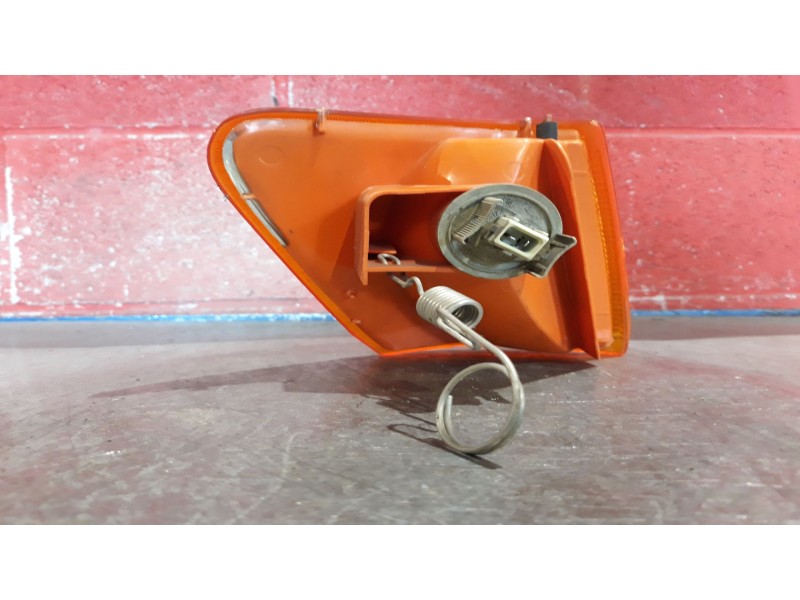 Recambio de piloto delantero izquierdo para ford fiesta referencia OEM IAM   