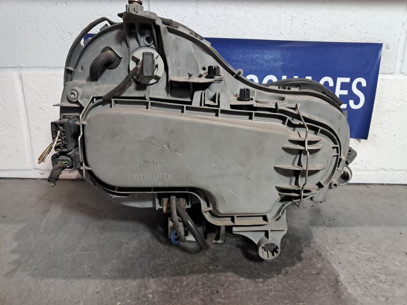 Recambio de faro izquierdo para mercedes clase e (w210) berlina diesel 2.9 turbodiesel cat referencia OEM IAM   