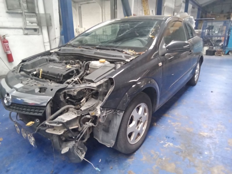 opel astra gtc  | 0.04 - 0.08 del año 2008