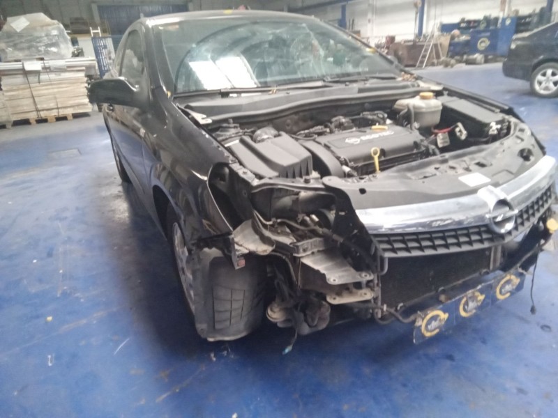 opel astra gtc  | 0.04 - 0.08 del año 2008