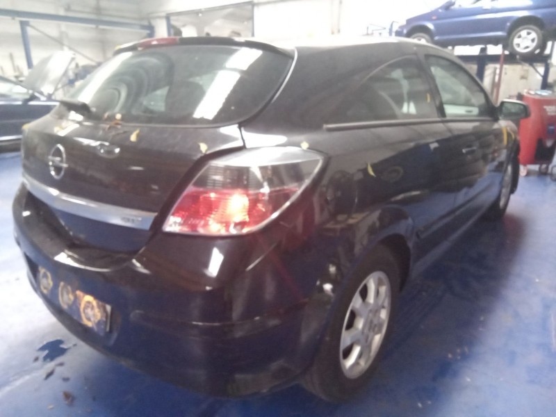 opel astra gtc  | 0.04 - 0.08 del año 2008