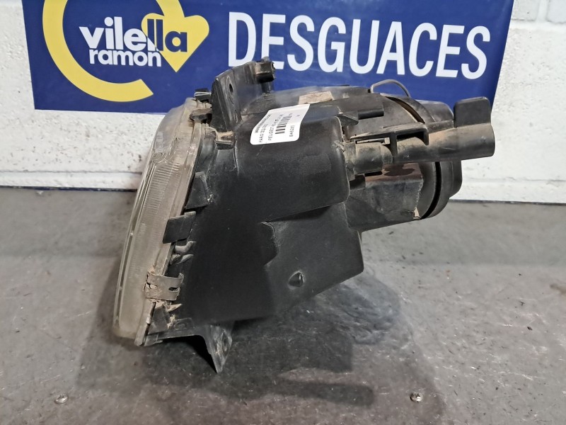 Recambio de faro izquierdo para peugeot 405 405 gr 1.9 referencia OEM IAM   