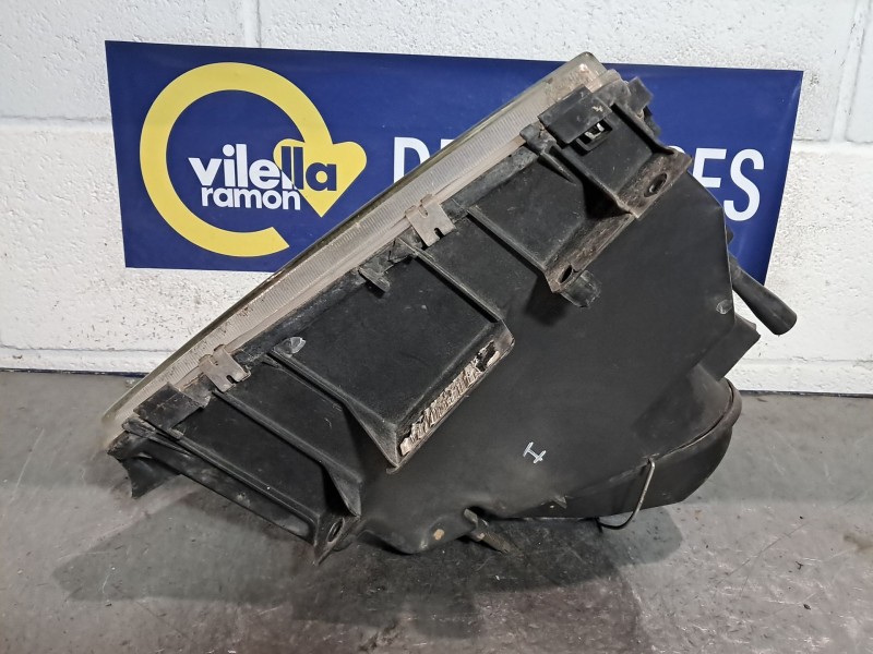 Recambio de faro izquierdo para peugeot 405 405 gr 1.9 referencia OEM IAM   