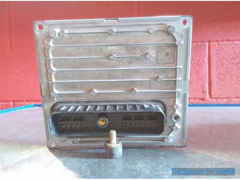 Recambio de centralita motor uce para ford fiesta (cbk) 1.6 16v cat | 0.01 - 0.08 1.6 16v cat | 0.01 - 0.08 referencia OEM IAM 4