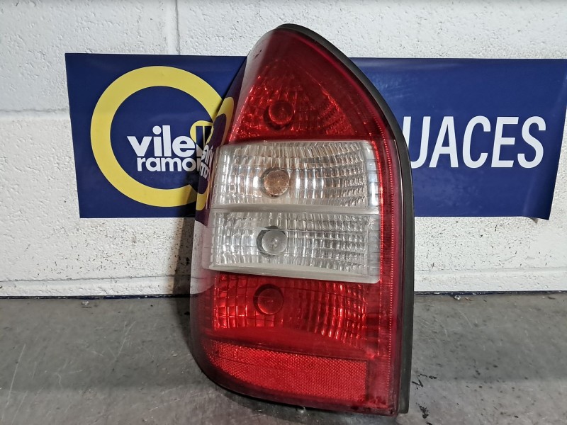 Recambio de piloto trasero izquierdo para opel zafira 2.0 di 16v comfort referencia OEM IAM   