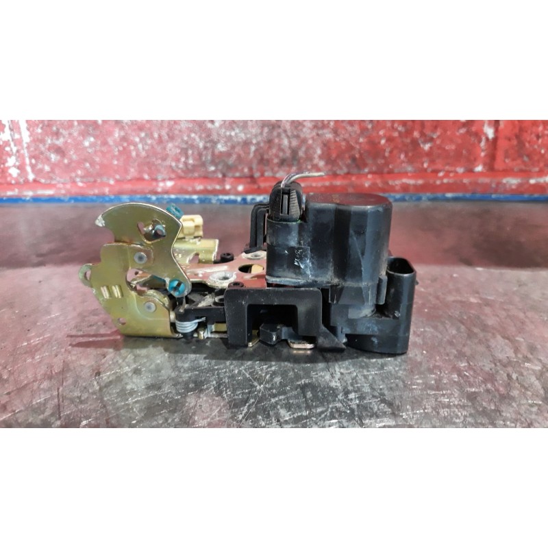 Recambio de cerra. puer. delantero derecha para chevrolet lacetti  | 0.05 - ...  | 0.05 - ... referencia OEM IAM    Recambio de cerra. puer. delantero derecha para chevrolet lacetti  | 0.05 - ...  | 0.05 - ... referencia OEM IAM