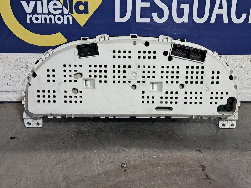 Recambio de cuadro instrumentos para kia sorento 2.5 crdi cat | 0.02 - 0.10 2.5 crdi cat | 0.02 - 0.10 referencia OEM IAM 940133
