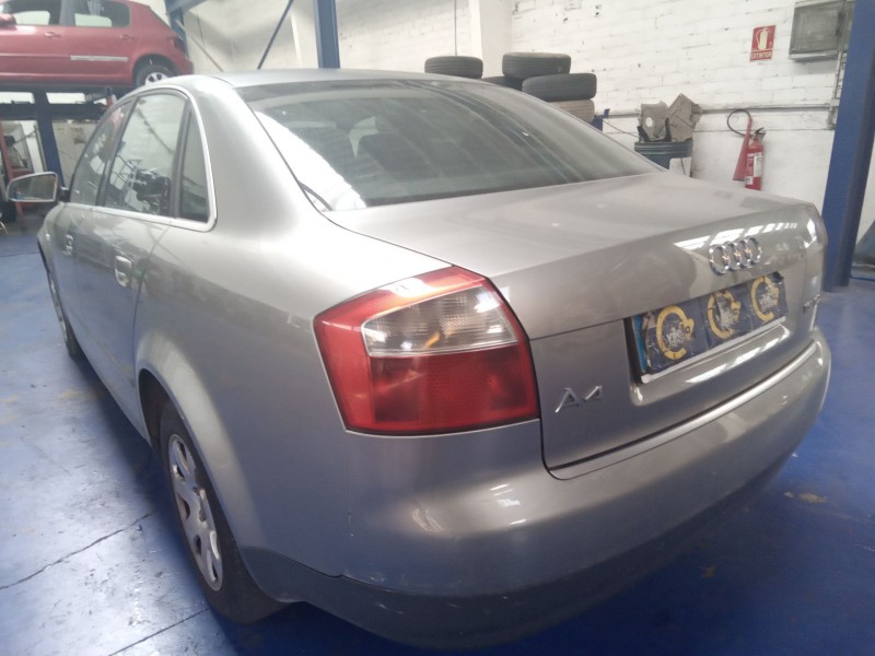audi a4 berlina (8e) del año 2003