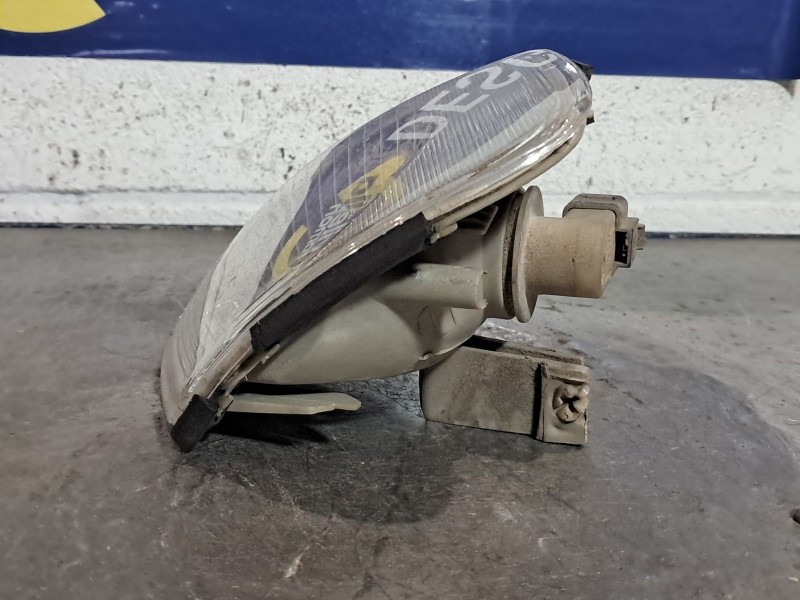 Recambio de piloto delantero derecho para audi a3 (8l) 1.9 tdi referencia OEM IAM   