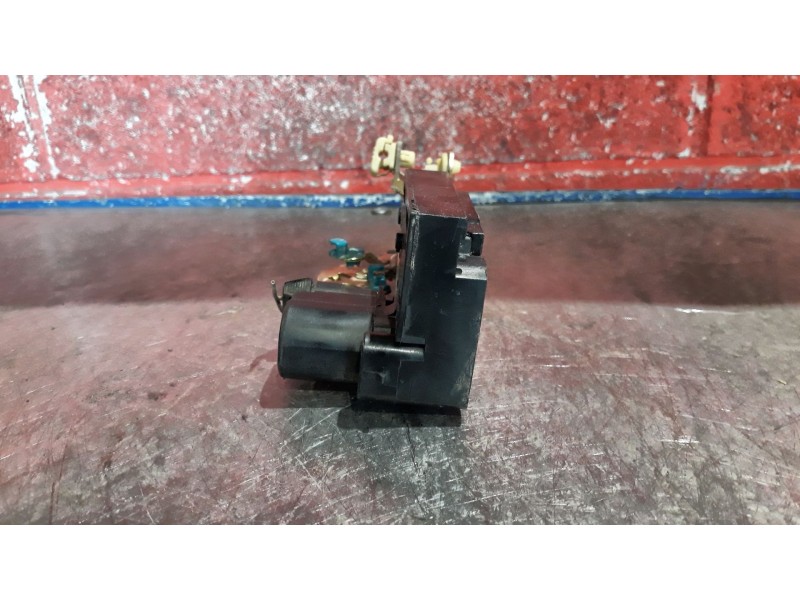 Recambio de cerra. puer. delantero derecha para chevrolet lacetti  | 0.05 - ...  | 0.05 - ... referencia OEM IAM    Recambio de cerra. puer. delantero derecha para chevrolet lacetti  | 0.05 - ...  | 0.05 - ... referencia OEM IAM