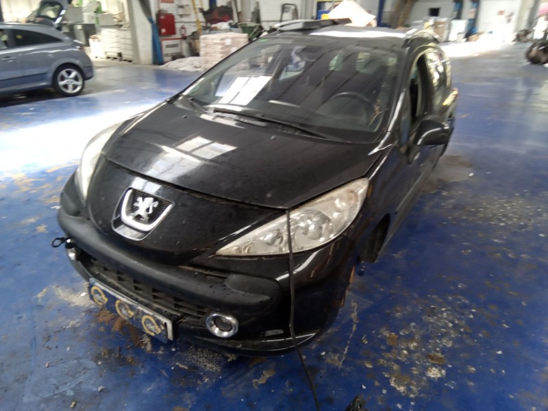 peugeot 207 sw confort 1.4 vti 16v 95 del año 2007