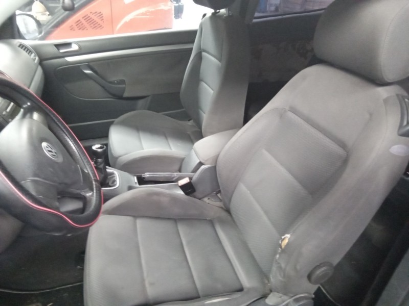 volkswagen golf v berlina (1k1) 1.9 tdi | 0.03 - ... del año 2024