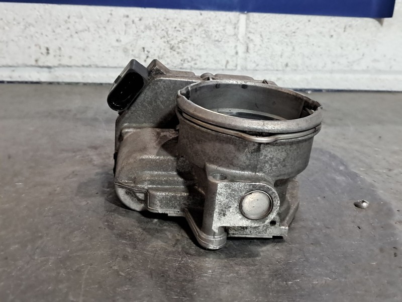 Recambio de caja mariposa para volkswagen new beetle cabriolet (1y7)  | 0.03 - ...  | 0.03 - ... referencia OEM IAM 03G128063  