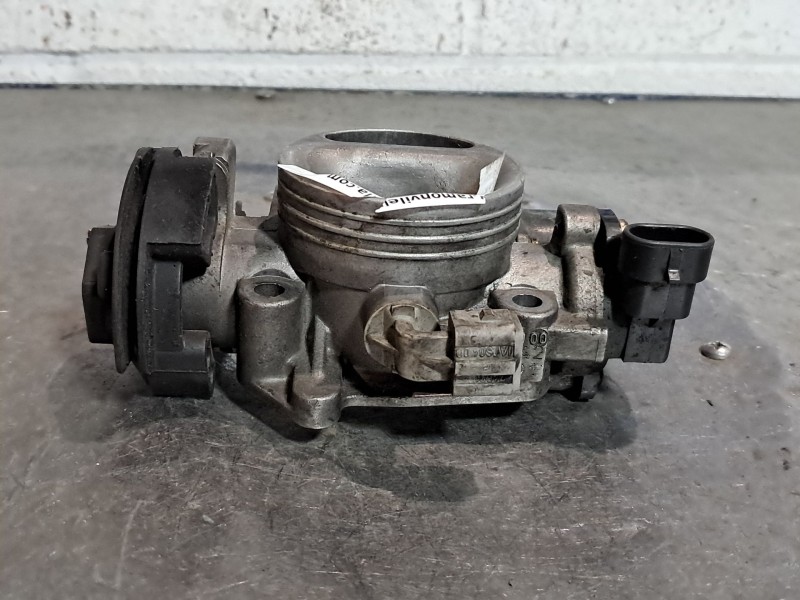 Recambio de caja mariposa para citroen saxo 1.4 vts referencia OEM IAM 72766350  