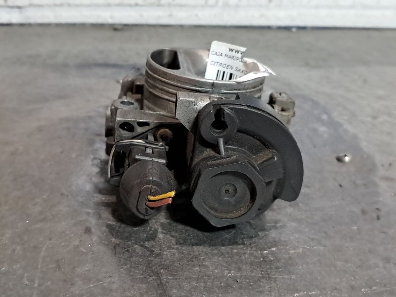 Recambio de caja mariposa para citroen saxo 1.4 vts referencia OEM IAM 72766350  