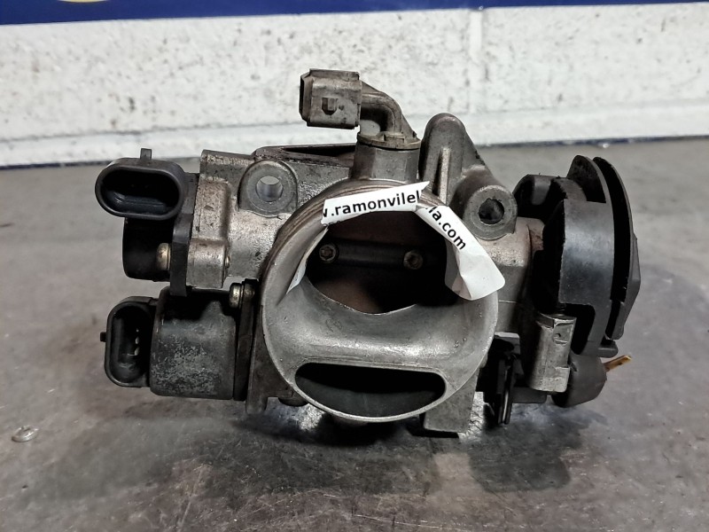 Recambio de caja mariposa para citroen saxo 1.4 vts referencia OEM IAM 72766350  