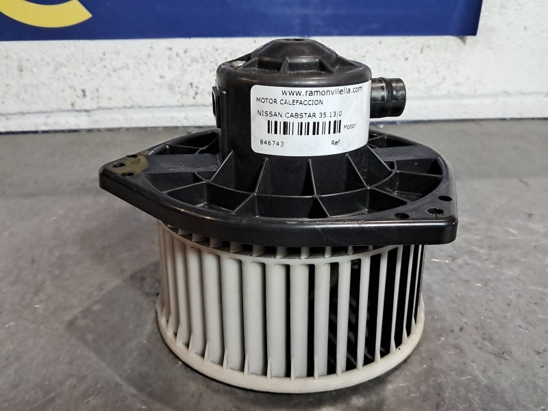 Recambio de motor calefaccion para nissan cabstar 35.13 referencia OEM IAM 5675030352  