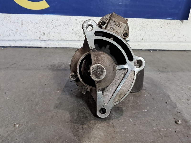 Recambio de motor arranque para citroen saxo 1.4 vts referencia OEM IAM D7E16 9633292490 CI1